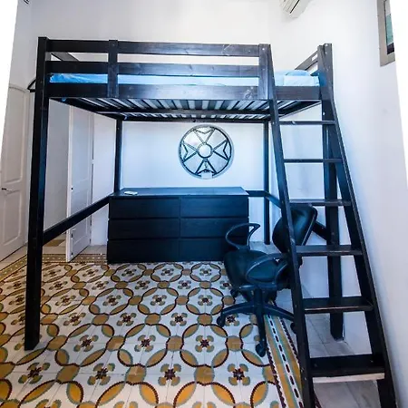 3 Bedroom Town House, *